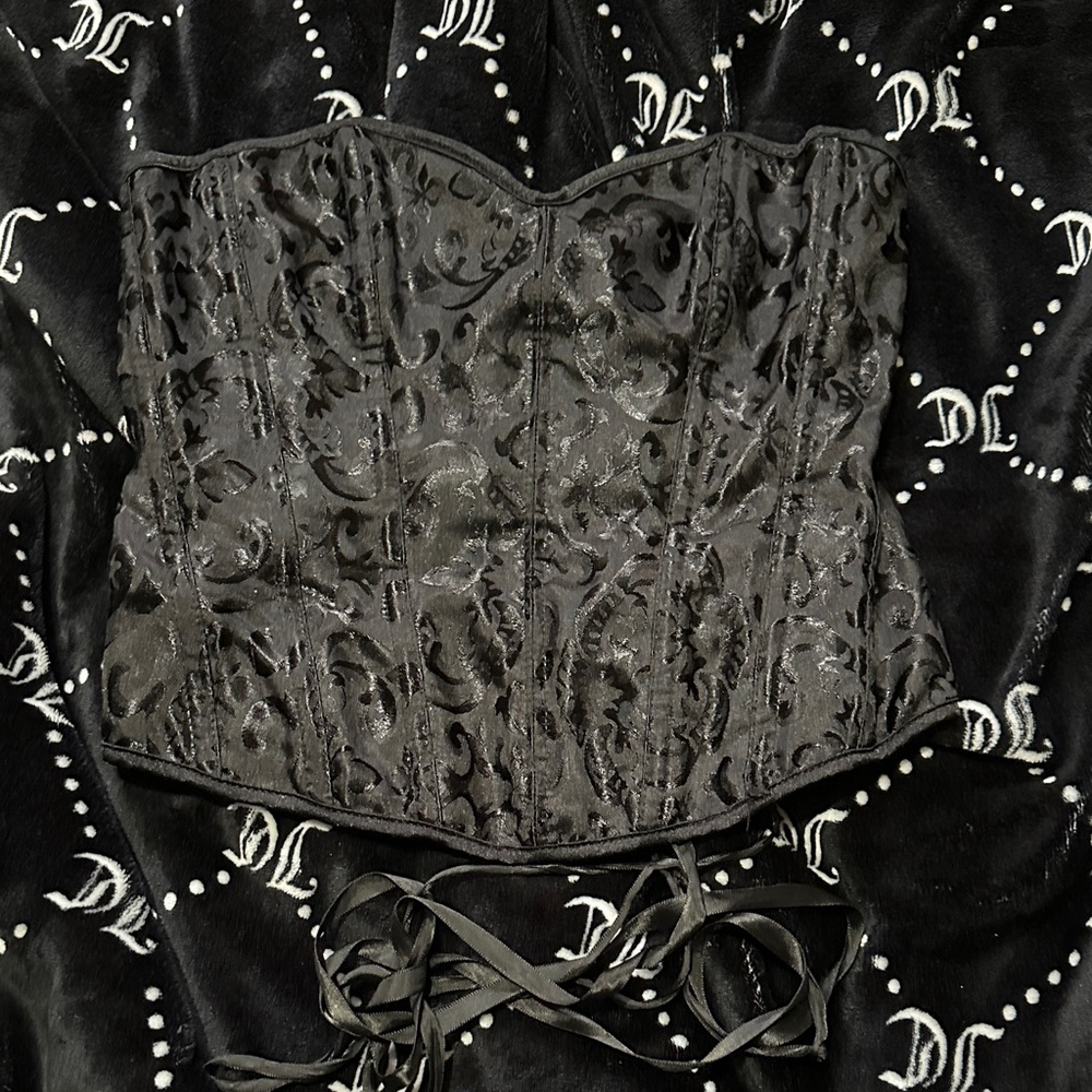 Elegant Black Corset